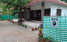 Munroe Coconut Homestay